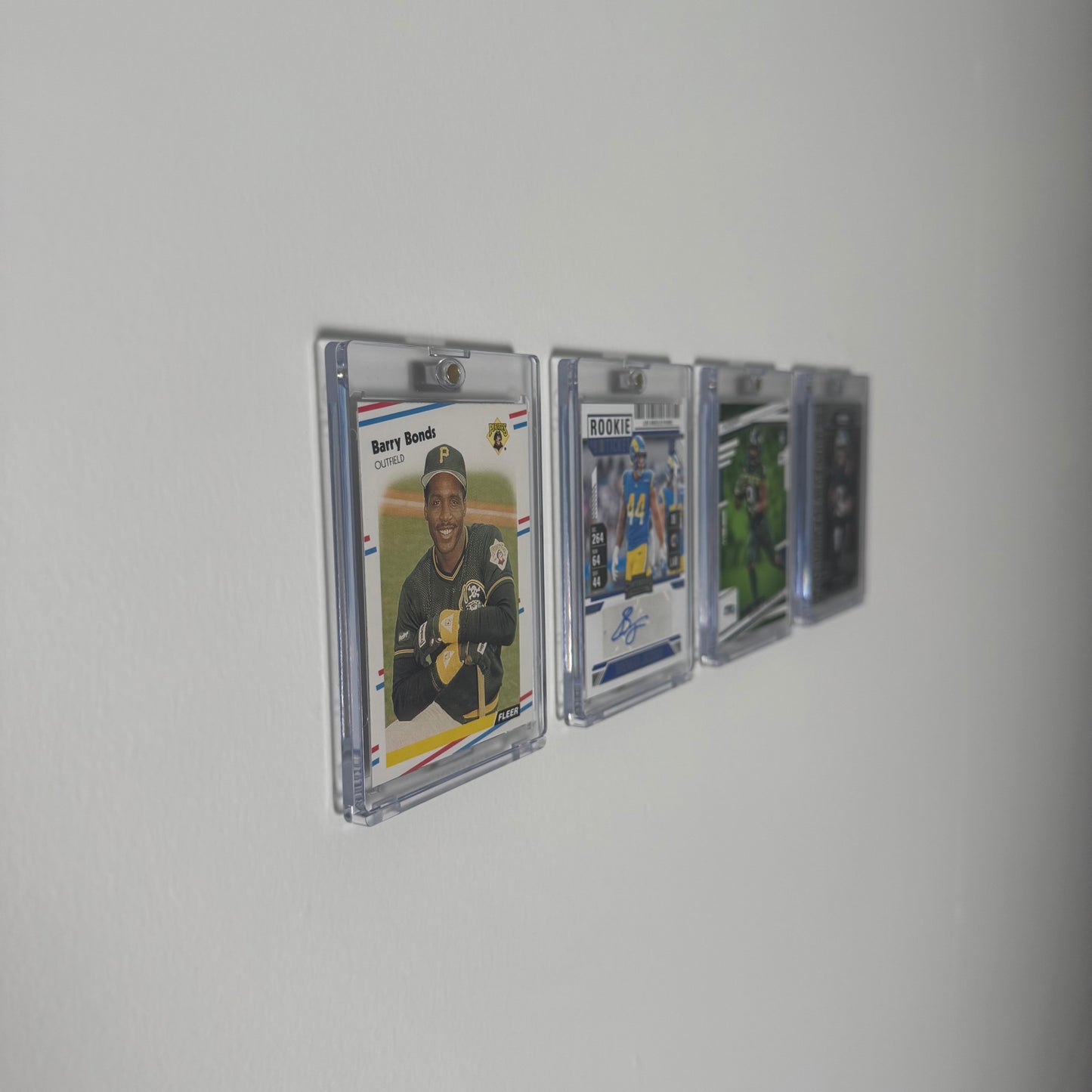 FlexDeez One-Touch Display System (4-Pack) | Premium Mags / Cards Included - 1 HIT GUARANTEED!