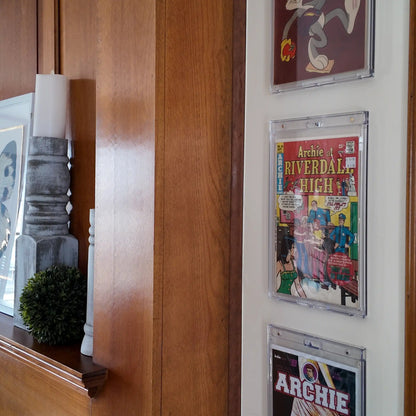 Close-up of comic book in FlexDeez OneTouch magnetic wall display