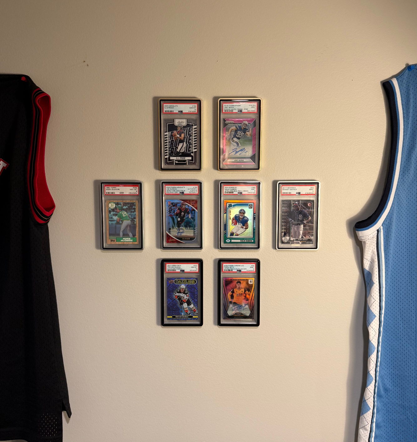 FlexDisplay Graded Sports Card Display System (6 Displays)